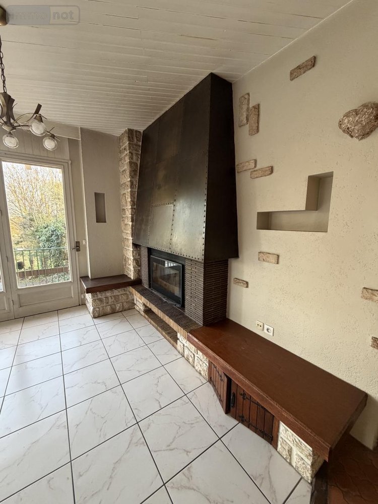 Maison a vendre Cholet 49300 Maine-et-Loire 123 m2 6 pièces 427350 euros