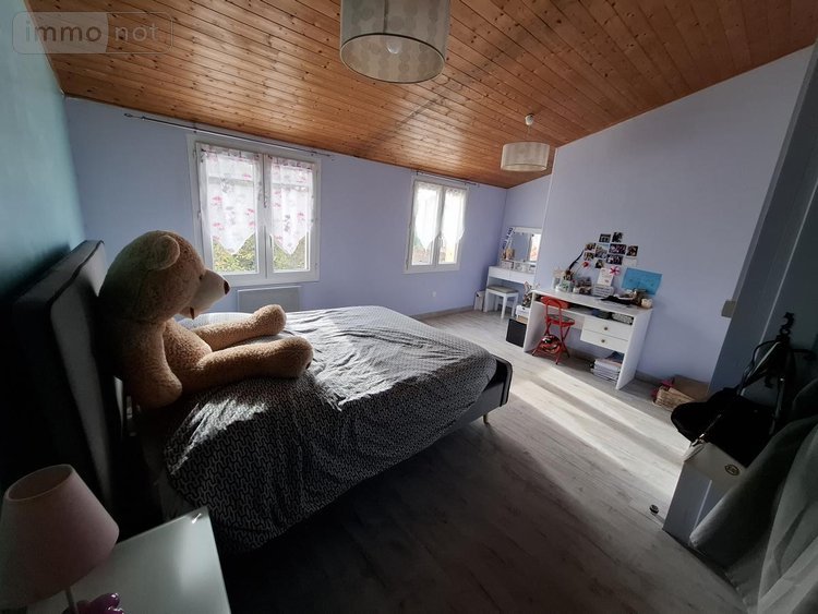 Maison a vendre Saintes 17100 Charente-Maritime 104 m2 6 pièces 204594 euros