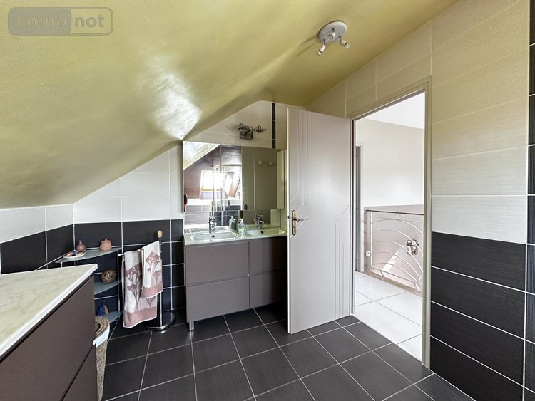 Maison a vendre Saint-Avé 56890 Morbihan 187 m2  745373 euros