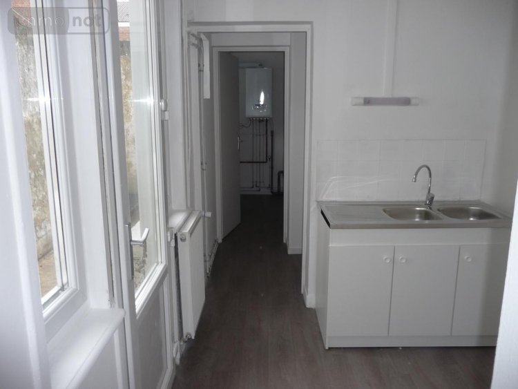 Location maison Béthune 62400 Pas-de-Calais 106 m2 4 pièces 700 euros
