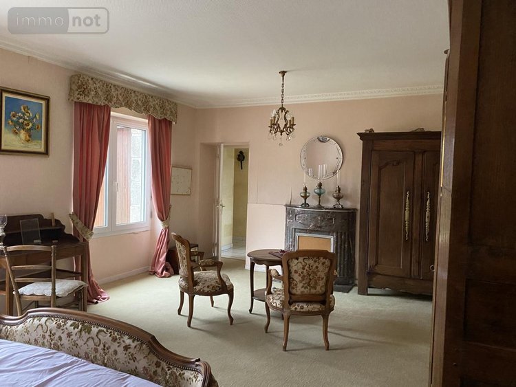 Maison a vendre La Chèze 22210 Côtes-d'Armor 163 m2 8 pièces 249648 euros