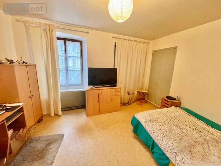 Immeuble a vendre Saint-Chély-d'Apcher 48200 Lozère 115 m2  101000 euros