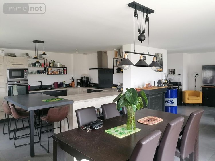 Maison a vendre Trézilidé 29440 Finistère 138 m2 5 pièces 265710 euros