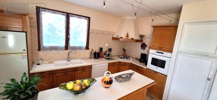 Maison a vendre Vic-Fezensac 32190 Gers 207 m2 8 pièces 271000 euros