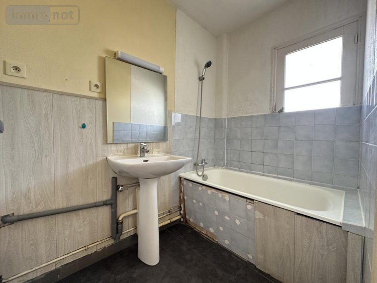 Appartement a vendre Rennes 35000 Ille-et-Vilaine 61 m2 4 pièces 176472 euros