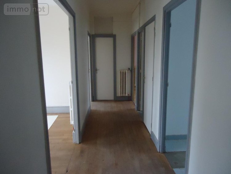 Immeuble a vendre Lorient 56100 Morbihan 887 m2  933840 euros