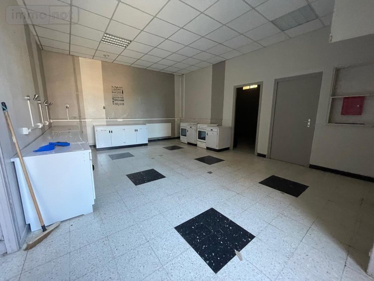 Immeuble a vendre Abbeville 80100 Somme 600 m2  714000 euros
