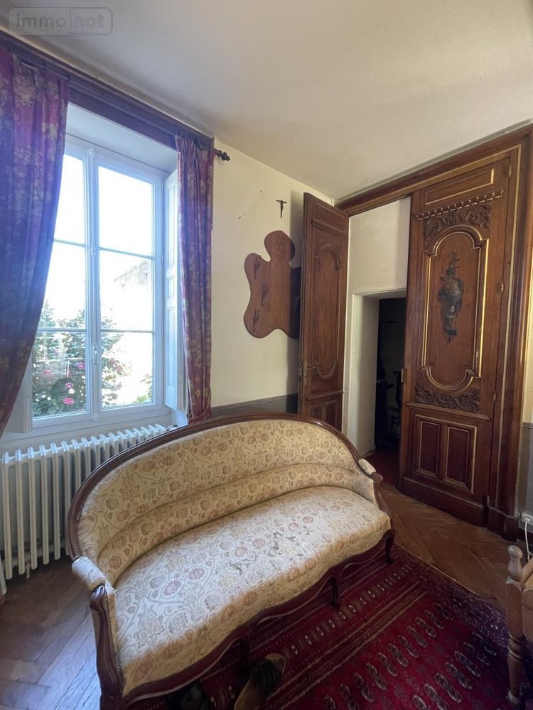 Maison a vendre Montrevault-sur-Èvre 49110 Maine-et-Loire 277 m2 16 pièces 391125 euros