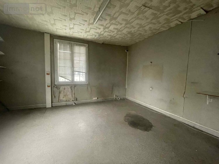 Immeuble a vendre Saumur 49400 Maine-et-Loire 120 m2  157344 euros