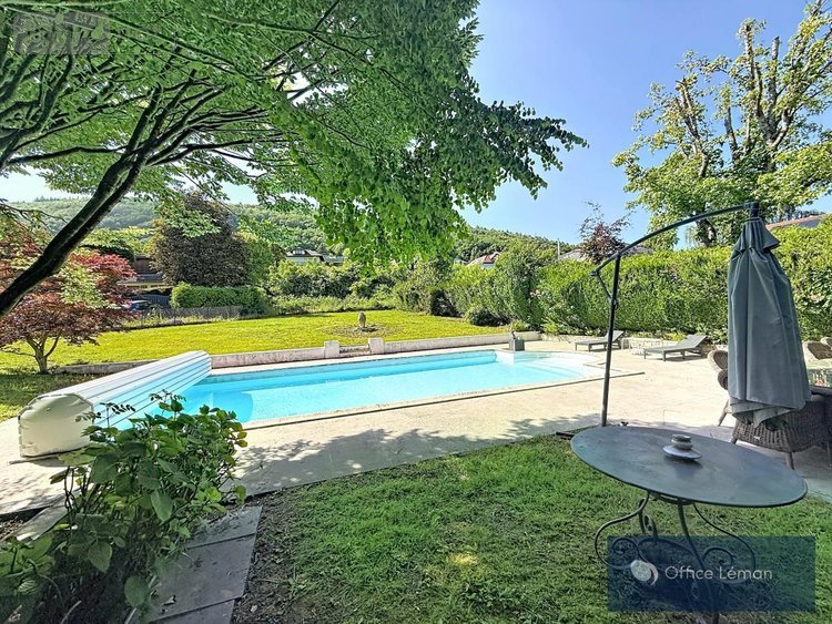 Maison a vendre Divonne-les-Bains 01220 Ain 201 m2 6 pièces 1500000 euros