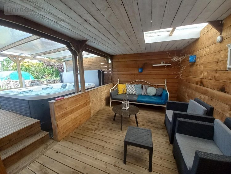 Maison a vendre Calan 56240 Morbihan 220 m2  398360 euros