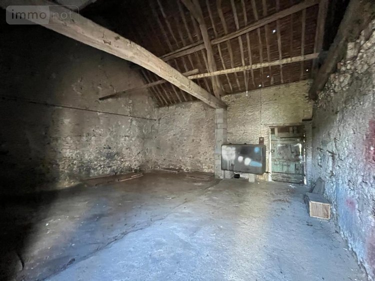 Immeuble a vendre Corquilleroy 45120 Loiret 266 m2  95600 euros