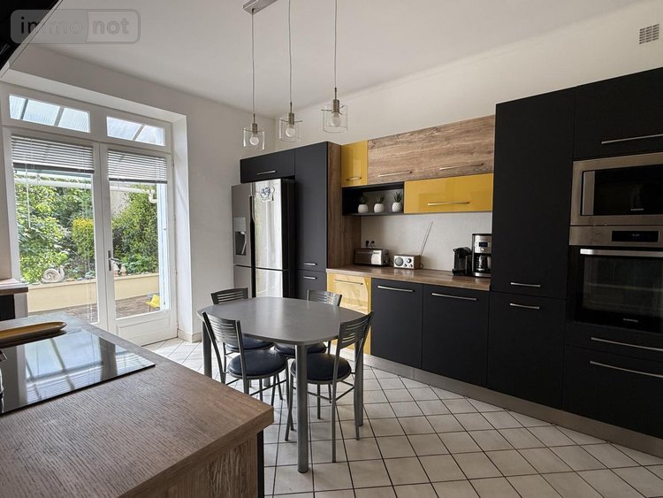 Maison a vendre Cholet 49300 Maine-et-Loire 148 m2 6 pièces 313200 euros