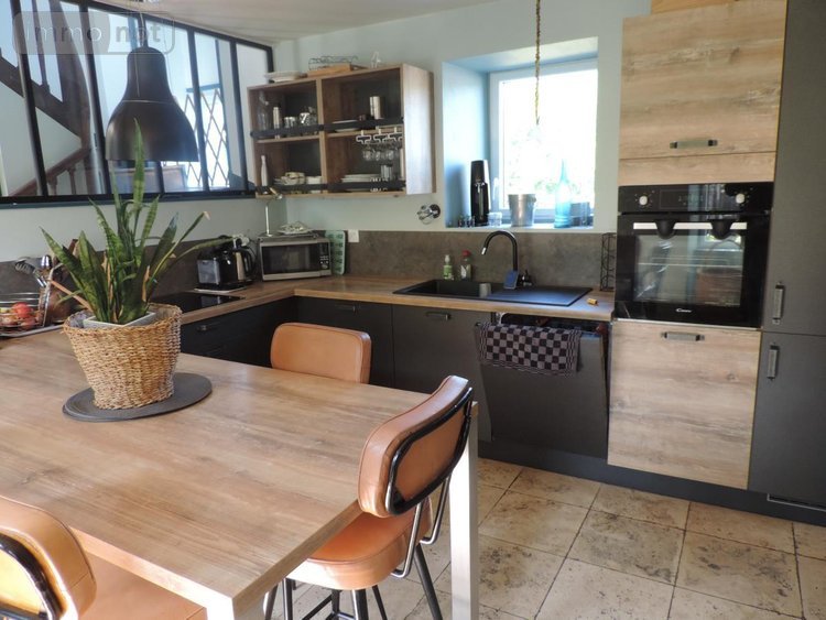 Maison a vendre Belle-Isle-en-Terre 22810 Côtes-d'Armor 108 m2 6 pièces 219540 euros