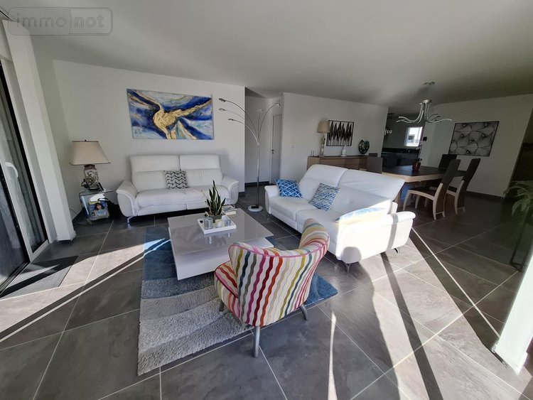 Maison a vendre Corme-Royal 17600 Charente-Maritime 140 m2 6 pièces 475000 euros