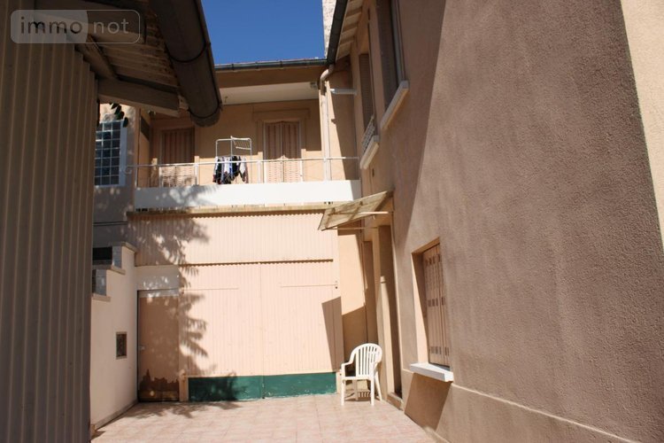 Maison a vendre Vichy 03200 Allier 100 m2  210000 euros