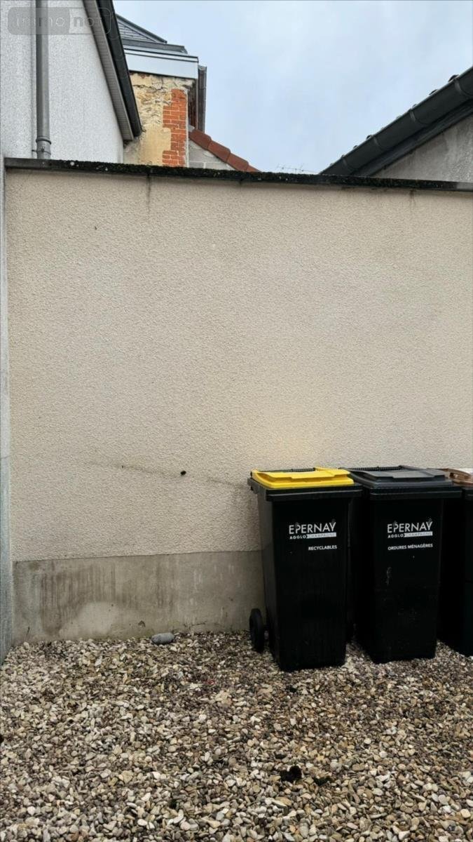 Location appartement Commune non précisée 51 Marne 61 m2 3 pièces 450 euros