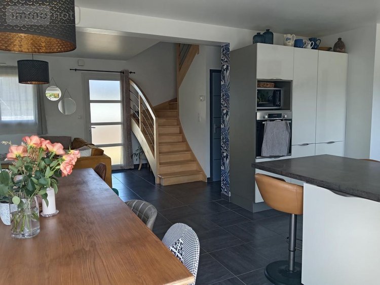 Maison a vendre Plouvorn 29420 Finistère 105 m2 5 pièces 247996 euros