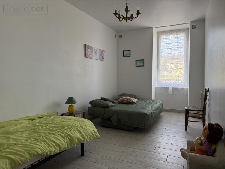 Maison a vendre Cholet 49300 Maine-et-Loire 222 m2 9 pièces 214840 euros