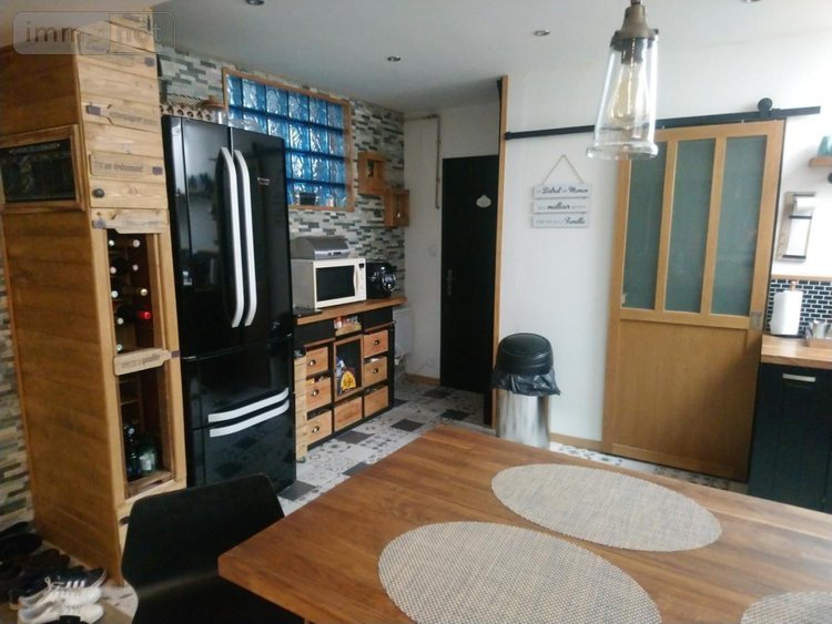 Immeuble a vendre Hénin-Beaumont 62110 Pas-de-Calais 240 m2  242000 euros