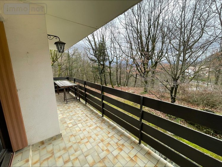 Appartement a vendre Sassenage 38360 Isère 74 m2 3 pièces 160000 euros
