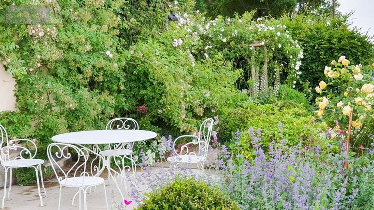 Maison a vendre Pacé 35740 Ille-et-Vilaine 256 m2 8 pièces 759150 euros