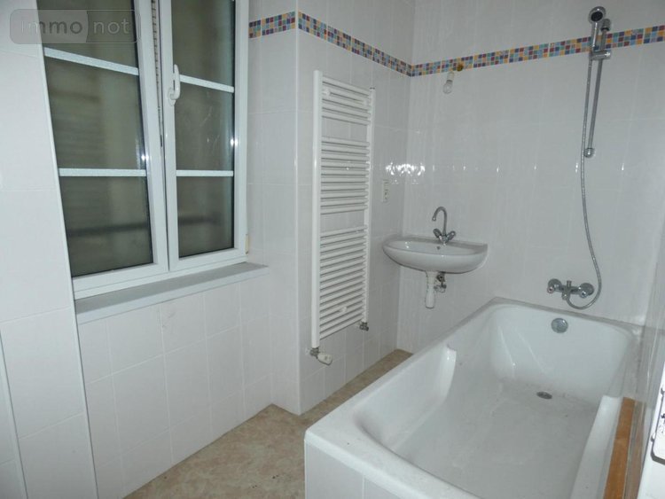 Maison a vendre Pleyben 29190 Finistère 297 m2 17 pièces 208400 euros