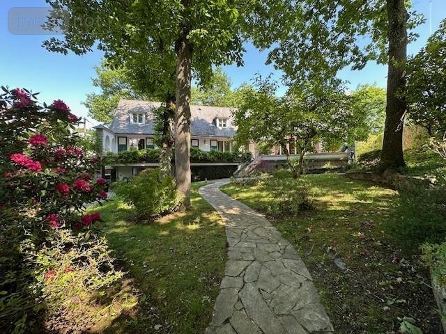 Maison a vendre Avrillé 49240 Maine-et-Loire 242 m2 7 pièces 655000 euros