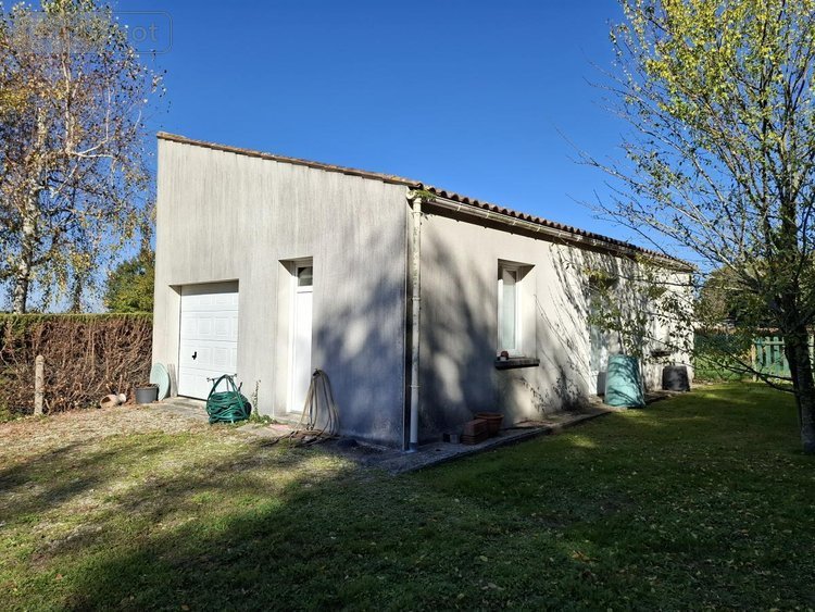 Maison a vendre Pessines 17810 Charente-Maritime 132 m2 6 pièces 325000 euros