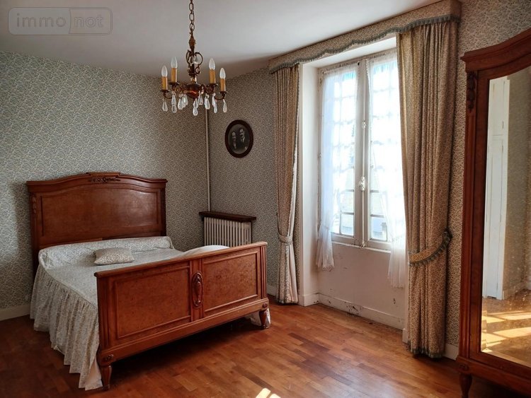 Maison a vendre Lerné 37500 Indre-et-Loire 160 m2 5 pièces 136800 euros