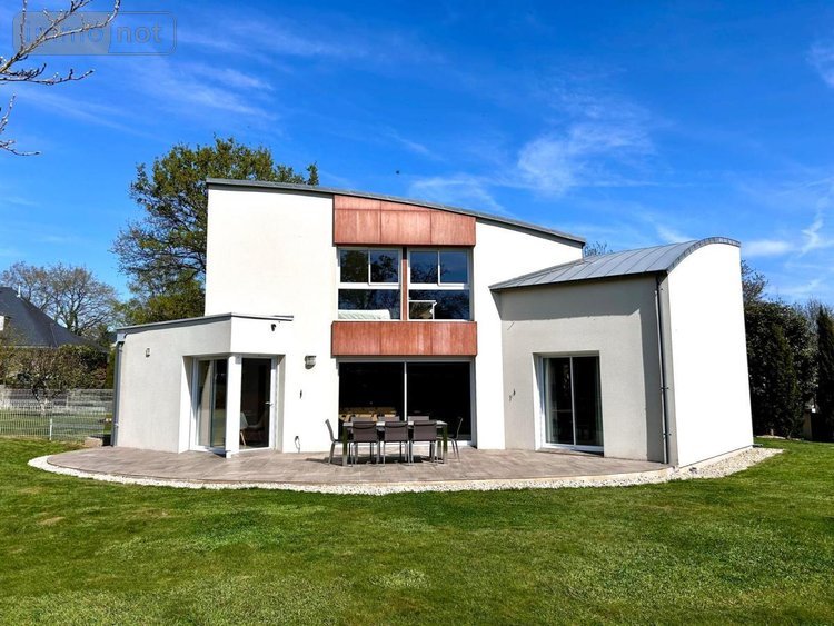 Maison a vendre Pontivy 56300 Morbihan 170 m2 7 pièces 348500 euros