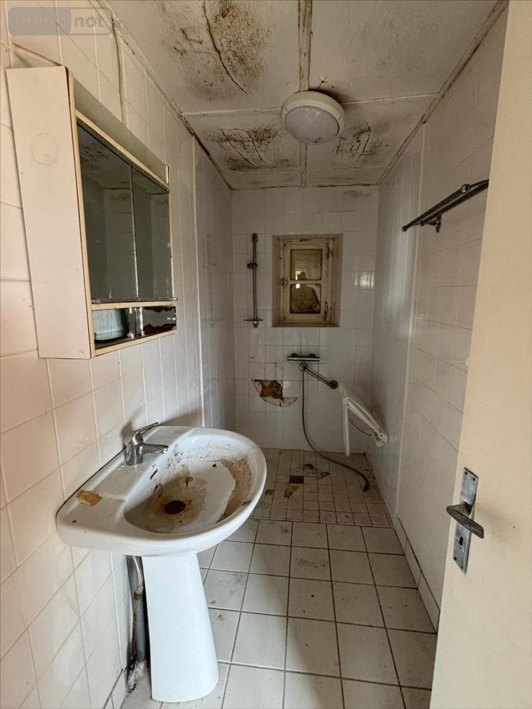 Maison a vendre Brennilis 29690 Finistère 70 m2 4 pièces 24000 euros