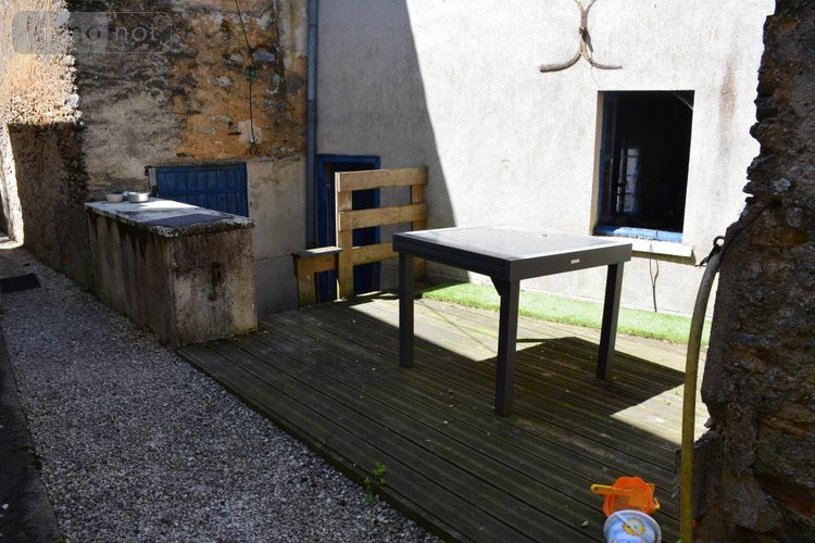 Maison a vendre La Cropte 53170 Mayenne 132 m2 9 pièces 89250 euros