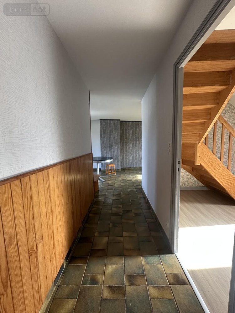 Appartement a vendre Hennebont 56700 Morbihan 105 m2 4 pièces 189360 euros