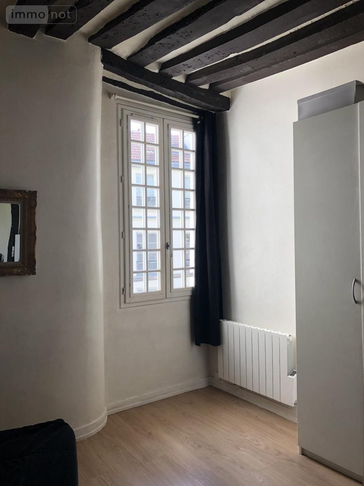 Location appartement Paris 4e arrondissement 75004 Paris 14 m2 1 pièce 768 euros