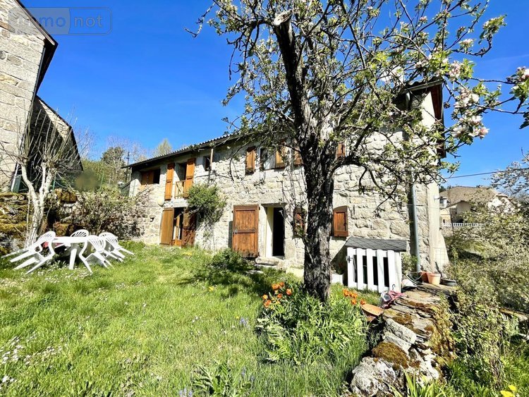 Maison a vendre Fontans 48700 Lozère 100 m2  166000 euros