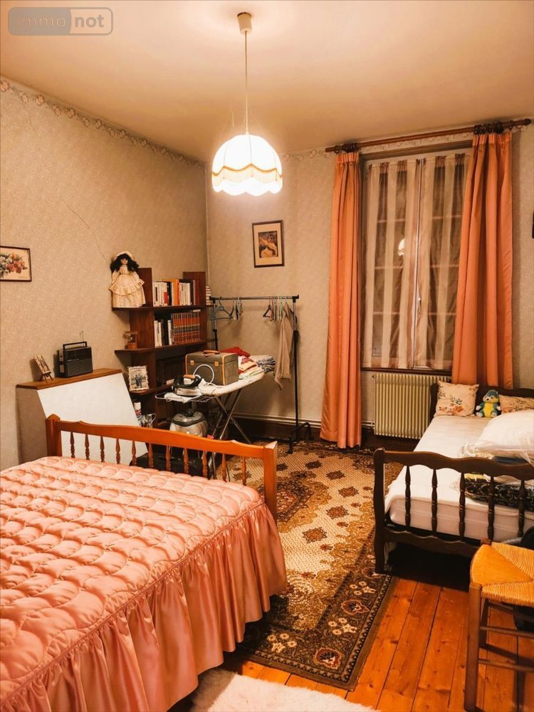 Maison a vendre Levet 18340 Cher 245 m2 9 pièces 214526 euros