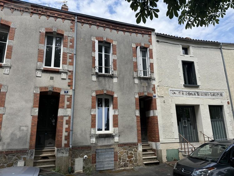 Maison a vendre Cholet 49300 Maine-et-Loire 106 m2 4 pièces 199120 euros