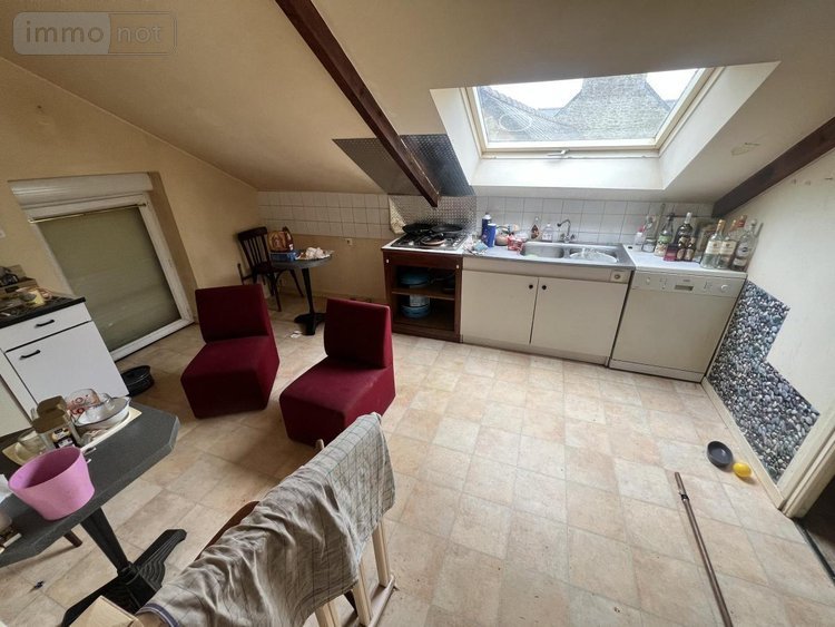 Immeuble a vendre Yffiniac 22120 Côtes-d'Armor 280 m2  143100 euros