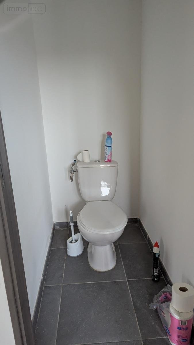 Location maison Raillencourt-Sainte-Olle 59554 Nord 63 m2  680 euros