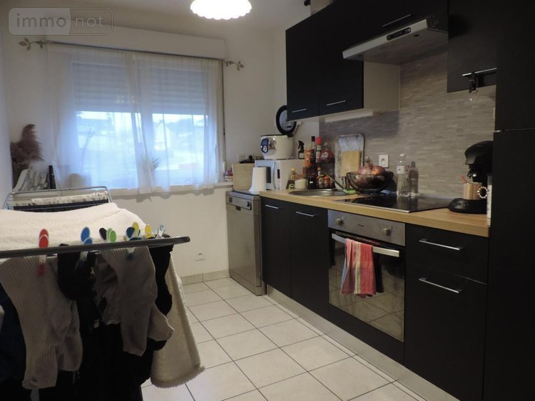 Immeuble a vendre Belle-Isle-en-Terre 22810 Côtes-d'Armor 181 m2  258300 euros