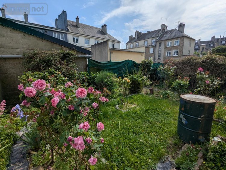 Fonds et murs commerciaux a vendre Vire-Normandie 14500 Calvados 58 m2  72760 euros