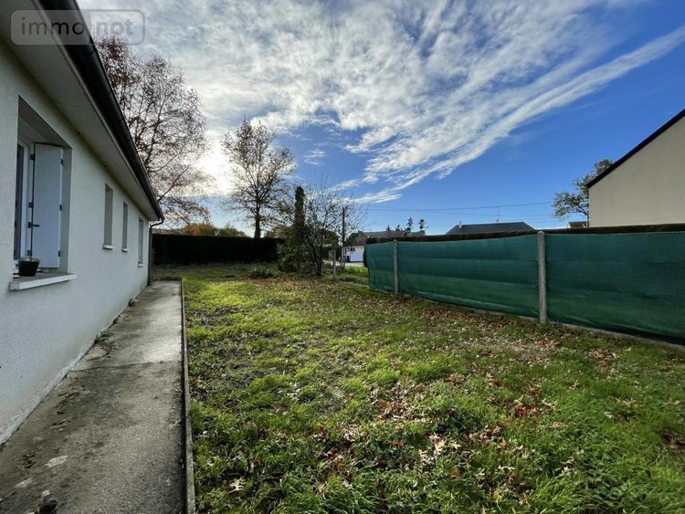 Location maison Livré la Touche 53400 Mayenne 80 m2 5 pièces 690 euros