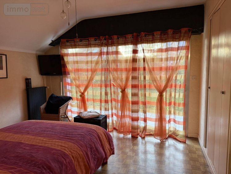 Maison a vendre La Chèze 22210 Côtes-d'Armor 198 m2  296457 euros