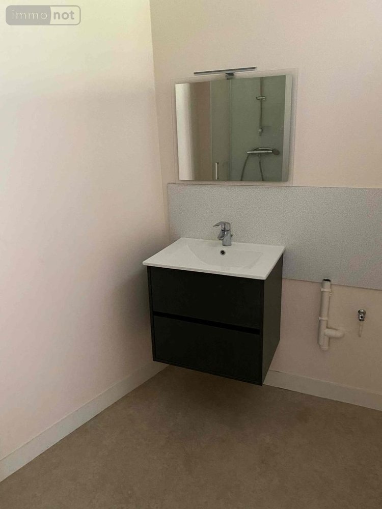 Immeuble a vendre Saint-Georges-des-Groseillers 61100 Orne 500 m2  490000 euros