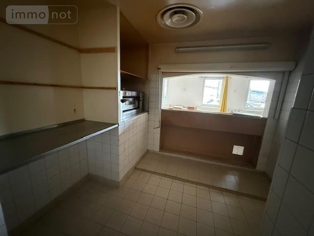 Fonds et murs commerciaux a vendre Orbec 14290 Calvados 175 m2  73800 euros