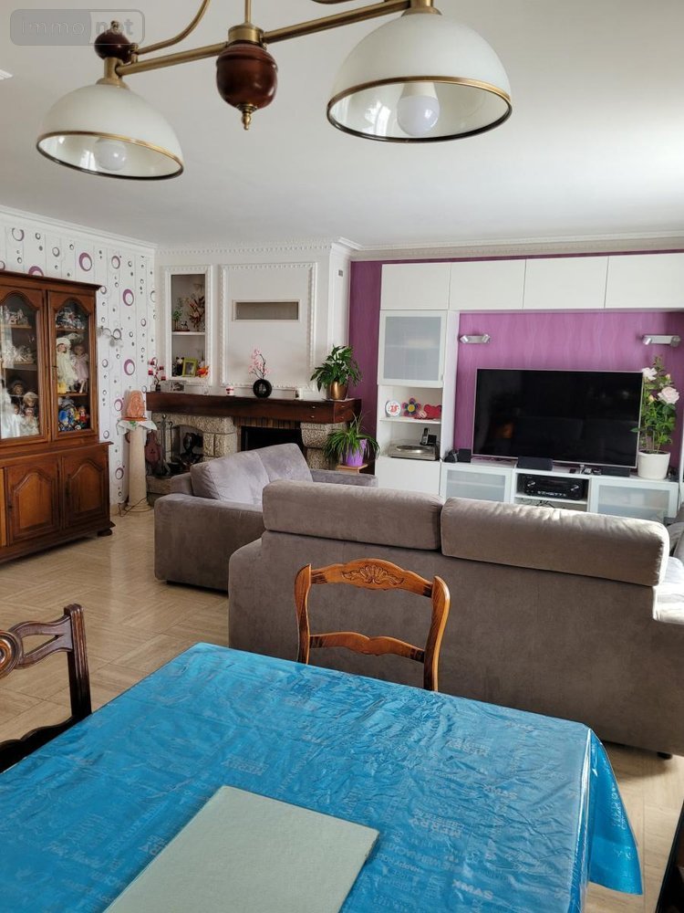 Maison a vendre Loudéac 22600 Côtes-d'Armor 136 m2 6 pièces 234000 euros