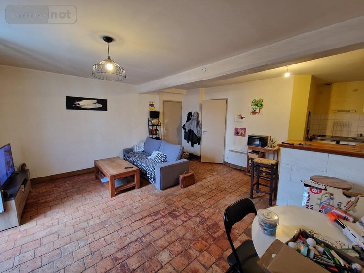 Immeuble a vendre Loire-Authion 49250 Maine-et-Loire 271 m2  438540 euros