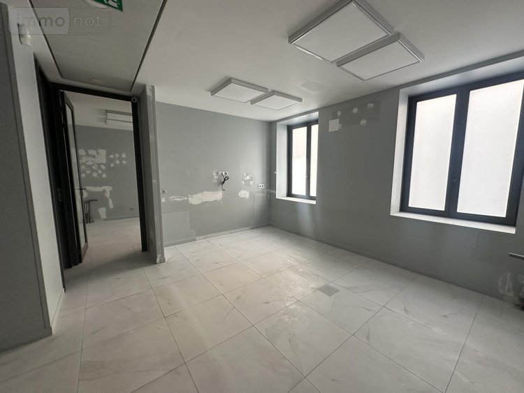 Fonds et murs commerciaux a vendre Paris 2e arrondissement 75002 Paris 153 m2  1560000 euros