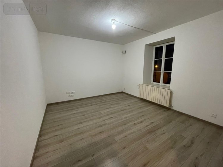 Location appartement Commune non précisée 39 Jura 70 m2 3 pièces 650 euros